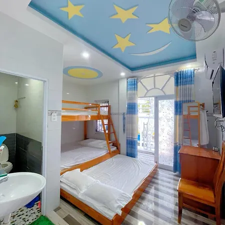 KháCh SạN Lý Phú Quý Hotel