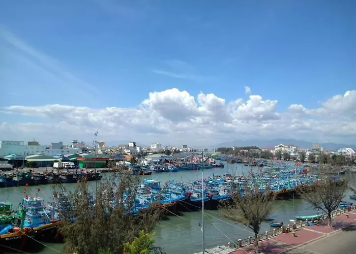 Khách Sạn Lý Phú Quý